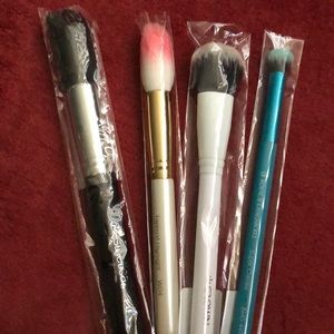 Brush set (Aesthetica. Slmissglam. Crown. Royal.)